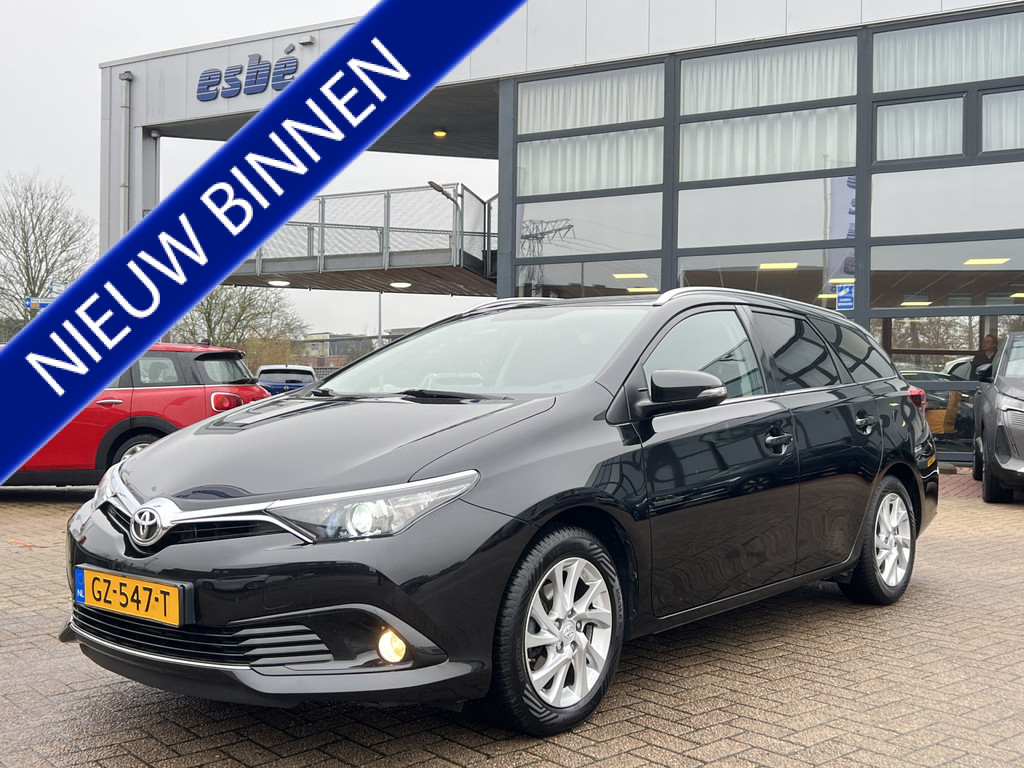 Toyota Auris Touring Sports